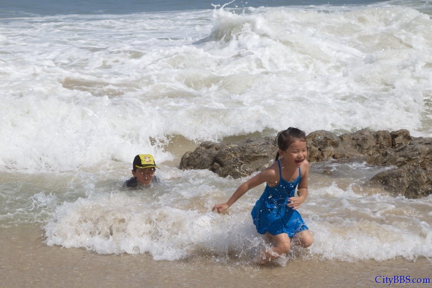 2012泰国清迈-曼谷-华欣-甲米-普吉-华欣-清迈3500公里自驾游之普吉Phuket芭东Patong海滩 ... ... ... ... . ... 2012泰国清迈-曼谷-华欣-甲米-普吉-华欣-清迈3500公里自驾游之普吉Phuket芭东Patong海滩 ... ... ... ... . ...