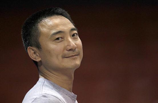 体操天才入籍美国培养数位世界冠军回国执教 体操天才入籍美国培养数位世界冠军回国执教