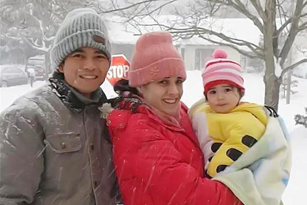 12年前美国女外教爱上中国男保安 如今咋样 12年前美国女外教爱上中国男保安 如今咋样