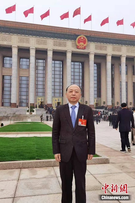 江西省侨联副主席于集华 江西省侨联副主席于集华