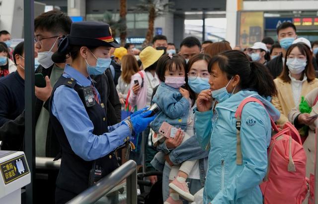全国铁路返程高峰5月5日预发送旅客1720万人