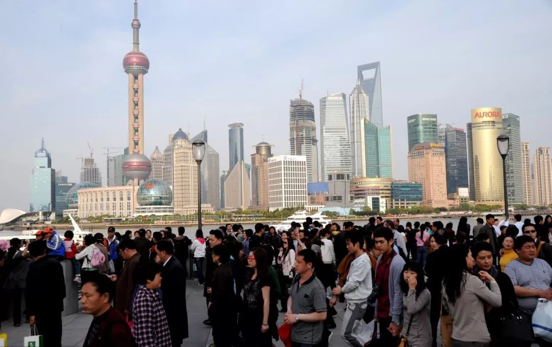 过度旅游：为什么当代人都爱花钱去买罪受？