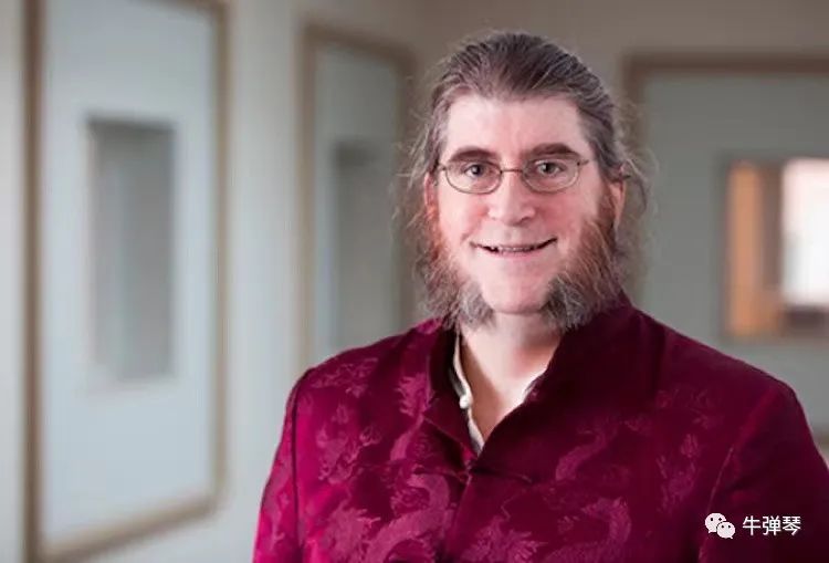 迪布维格是美国圣路易华盛顿大学教授