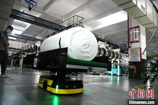 晋江纺织业智能化生产线