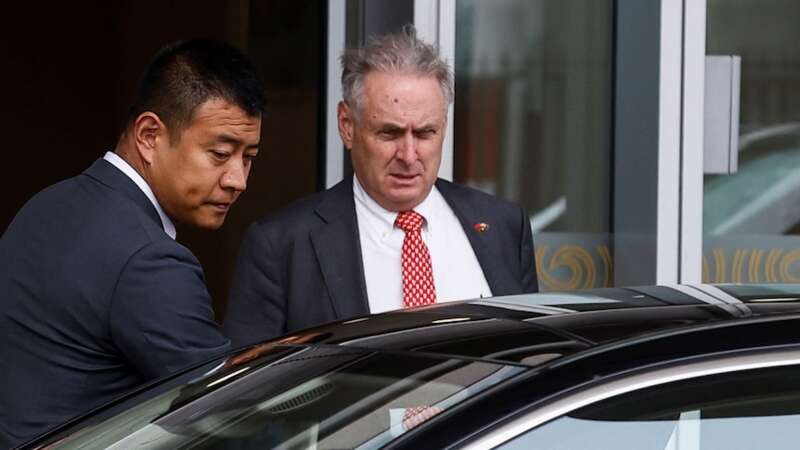 澳大利亚贸易部长法瑞尔11日抵达首都国际机场