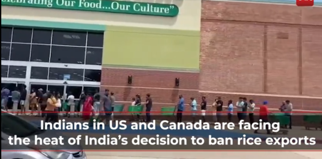 全美各大城市的印度裔几乎同一时间排起了长队或恐慌性地购买大米