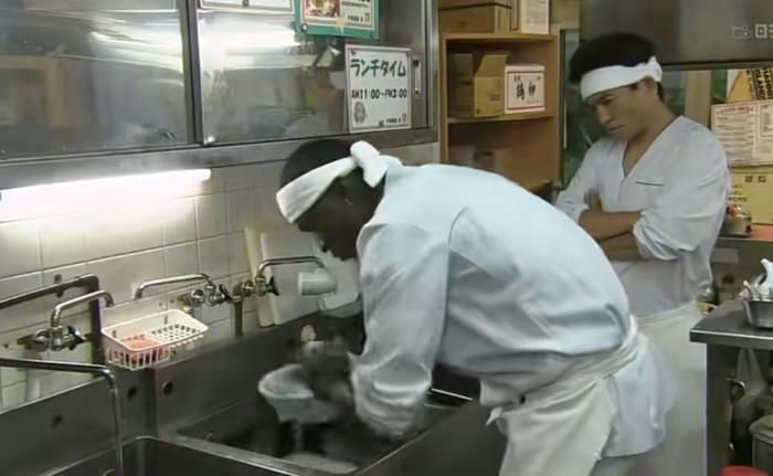 在去年10月底，全日的外籍劳工数量已经突破了200万人