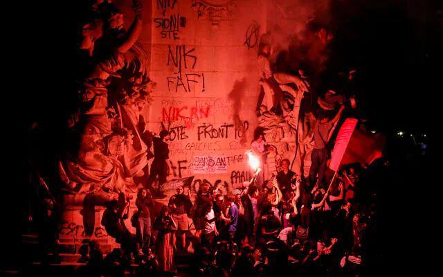 泛左派联盟“新人民阵线”（NFP）组织集会